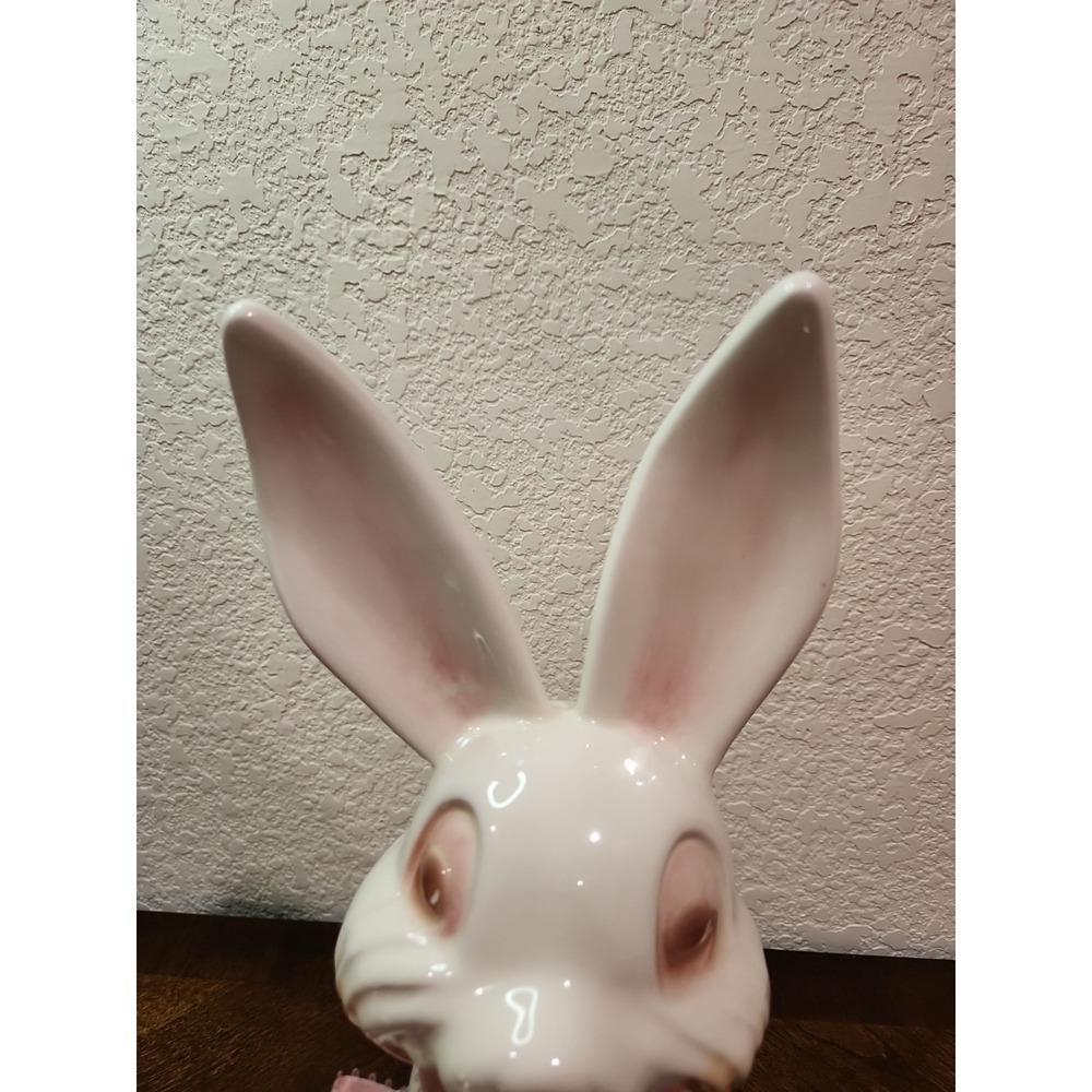 Vintage Ceramic Rabbit Holding A Carrot 14 " - Picture 3 of 9